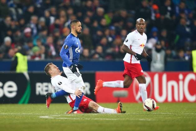 SOCCER - UEFA EL, RBS vs Schalke SALZBURG,AUSTRIA,08.DEC.16 - SOCCER - UEFA Europa League, group stage, Red Bull Salzburg vs FC Schalke 04. Image shows Christian Schwegler (RBS) and Sidney Sam (Schalke). GEPAxpictures xFelixxRoittner