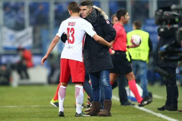 SOCCER - UEFA EL, RBS vs Schalke SALZBURG,AUSTRIA,08.DEC.16 - SOCCER - UEFA Europa League, group stage, Red Bull Salzburg vs FC Schalke 04. Image shows Hannes Wolf and Jonatan Soriano (RBS). GEPAxpictures xFelixxRoittner