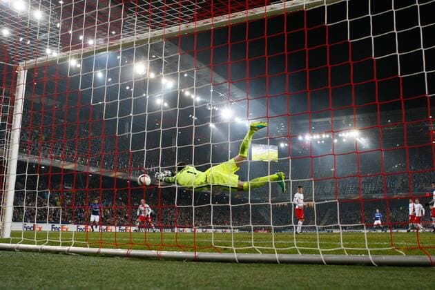 SOCCER - UEFA EL, RBS vs Schalke SALZBURG,AUSTRIA,08.DEC.16 - SOCCER - UEFA Europa League, group stage, Red Bull Salzburg vs FC Schalke 04. Image shows Cican Stankovic (RBS). Keywords: netcam. GEPAxpictures xFelixxRoittner