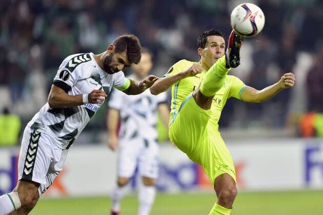 Jeremy Perbet forward of KAA Gent is fighting for the ball with Barry Douglas defender of Konyaspor FOOTBALL : Konyaspor vs KAA La Gantoise - Ligue europeenne UEFA - 08 12 2016 PhotoNews Panoramic  665589889