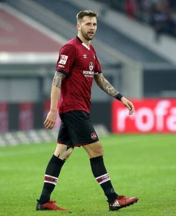 09.12.2016 - Fussball - Saison 2016 2017 - 2. Fussball - Bundesliga - 16. Spieltag: Fortuna Düsseldorf F95 - 1. FC Nürnberg Nuernberg FCN Club - DaMa - Guido Burgstaller (9, 1.FC Nürnberg FCN ) nachdenklich - Freisteller Einzelbild
