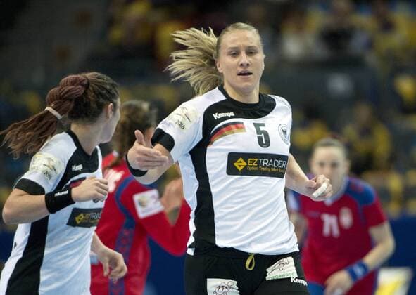 Goteborg Sweden 2016-12-10 Women s EHF Euro 2016 Serbia (SRB) vs Germany(GER) Saskia Lang (GER) Göteborg Local Caption KP0300003 
