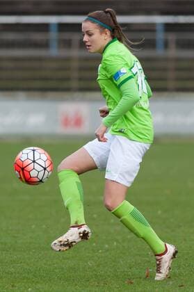 Madeleine Wojtecki (VfL Wolfsburg II, 17) Freisteller, Einzelbild, Aktion, Fussball, 2. Frauen-Bundesliga Nord, SV Meppen - VfL Wolfsburg II, xobx