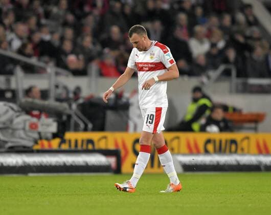 12.12.2016, Fussball 2.Bundesliga 2016 2017, 16.Spieltag, VfB Stuttgart - Hannover 96, in der Mercedes-Benz-Arena Stuttgart, Kevin Großkreutz (Stuttgart) frustriert. 
