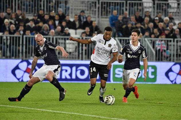 Tor durch Alassane Plea (ogc) FOOTBALL : Bordeaux vs Nice - Coupe de la Ligue - Bordeaux - 14 12 2016 ThierryBreton 