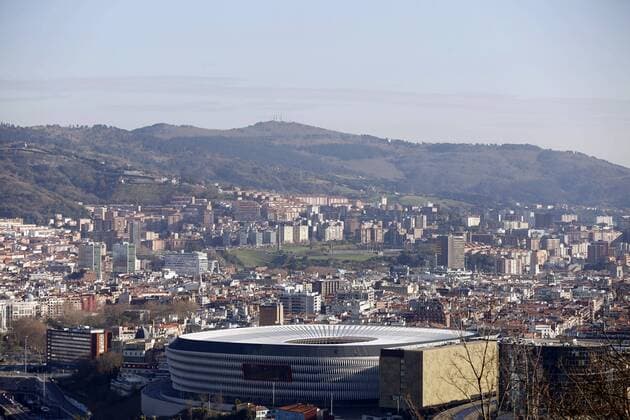 View of San Mames stadium in Bilbao, Basque Country, northern Spain, 15 December 2016. San Mames has been presented as one of the 13 venues where Euro2020 will take place. EURO2020 BILBAO !ACHTUNG: NUR REDAKTIONELLE NUTZUNG!  GRA195 20161215-636174153891470296
