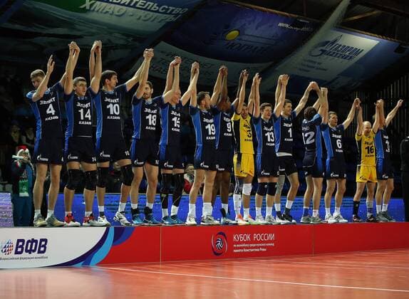SURGUT, RUSSIA - DECEMBER 17, 2016: Zenit-Kazan s players during an award ceremony for the 2016 Russia Volleyball Cup Final match against Lokomotiv Novosibirsk. Zenit-Kazan won the game 3-1. Roman Kruchinin TASS  TS03B80A