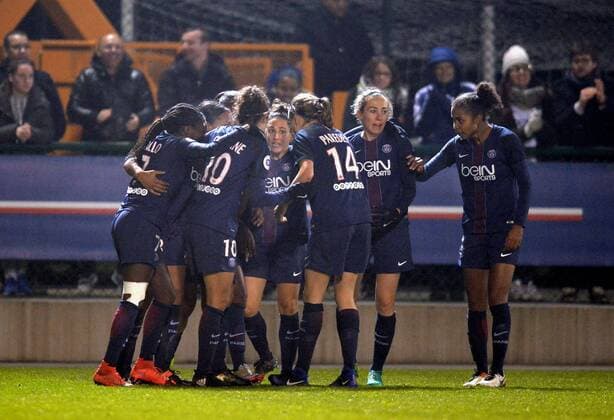 Marie Laure Delie (psg) - Veronica Boquete (psg) FOOTBALL : Paris SG vs Olympique Lyonnais - D1 Feminine - 17 12 2016 AnthonyBIBARD FEP 