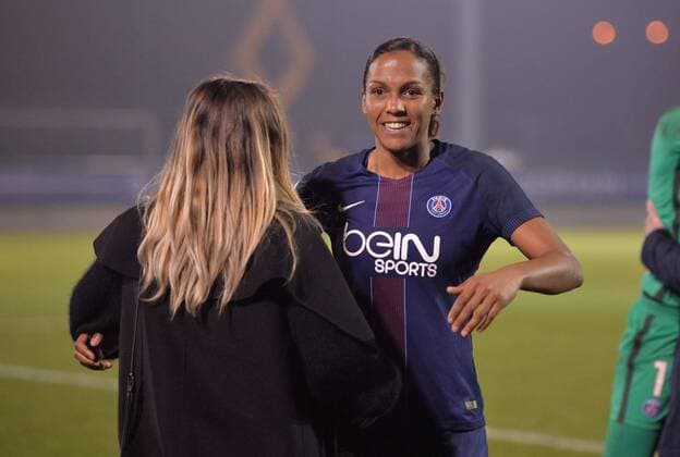 Marie Laure Delie (psg) - Laure Boulleau (psg) FOOTBALL : Paris SG vs Olympique Lyonnais - D1 Feminine - 17 12 2016 AnthonyBIBARD FEP 
