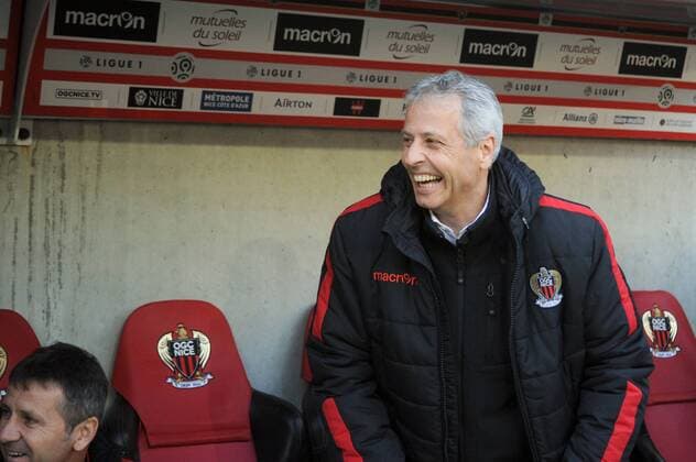 LUCIEN FAVRE (ENTRAINEUR NICE) FOOTBALL : Nice vs Dijon - Ligue 1 - 18 12 2016 FEP Panoramic 
