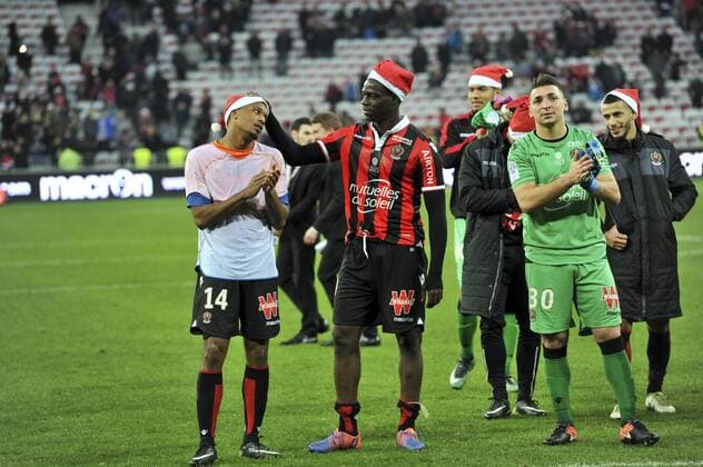 Fin de match - Mario Balotelli (OGC Nice) - Alassane Plea (OGC Nice) - Yoan Cardinale (OGC Nice) FOOTBALL : OGC Nice vs Dijon FCO - Ligue 1 - 18 12 2016 NorbertScanella Panoramic 