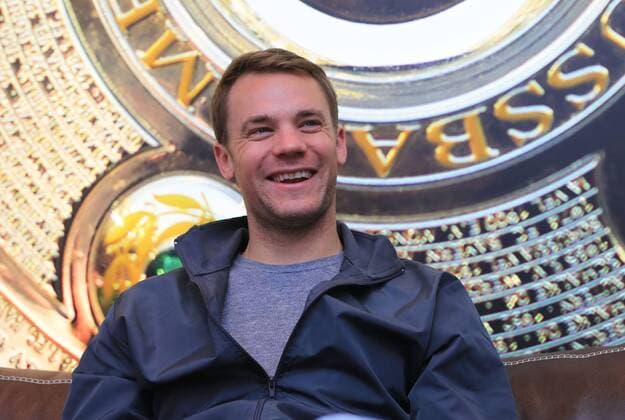 Fußball, Interview und Fotoshooting mit Manuel Neuer 15.12.2016, Torwart Manuel Neuer (FCB),Saebener Strasse im Bild: Torwart Manuel Neuer (FCB)