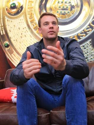 Fußball, Interview und Fotoshooting mit Manuel Neuer 15.12.2016, Torwart Manuel Neuer (FCB),Saebener Strasse im Bild: Torwart Manuel Neuer (FCB)
