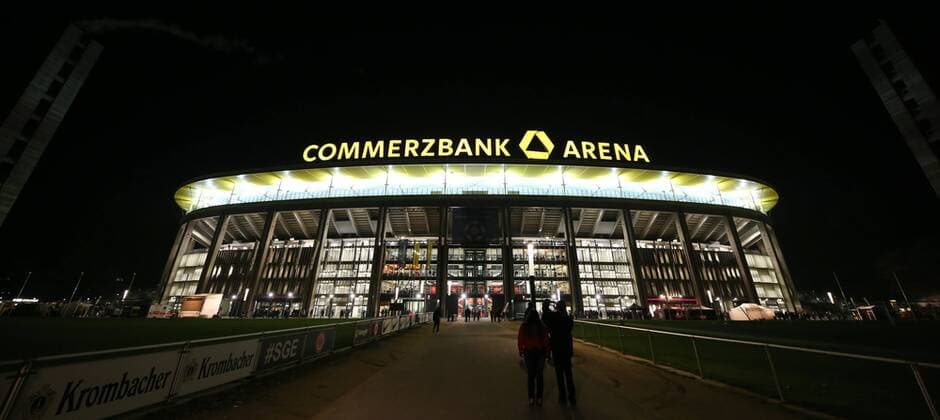 Fußball Bundesliga: Eintracht Frankfurt - 1. FSV Mainz 05, 16. Spieltag am 20.12.2016 in der Commerzbank Arena Frankfurt Main, Saison 2016 17, xmdx, Commerzbank Arena Frankfurt bei einem Abendspiel Eintracht Frankfurt - 1. FSV Mainz 05