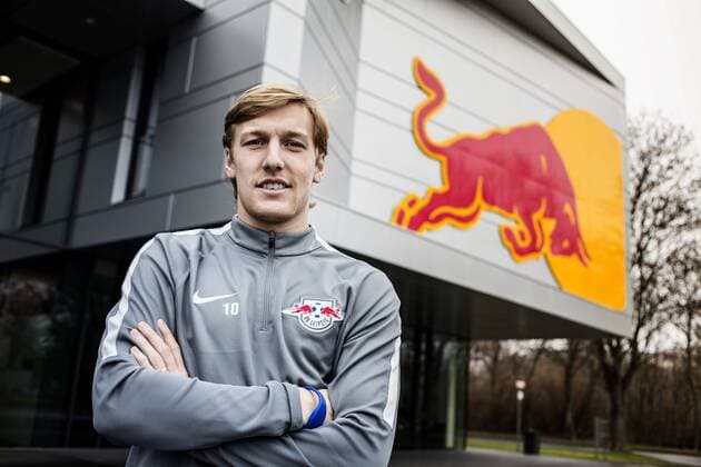 Fotoshootings der letzten Wochen Fußball, Shooting, Emil Forsberg von RB Leipzig Emil Forsberg,RB Leipzig, 2016-12-18  xMÅRTENSSONxGUSTAVx AB03866456