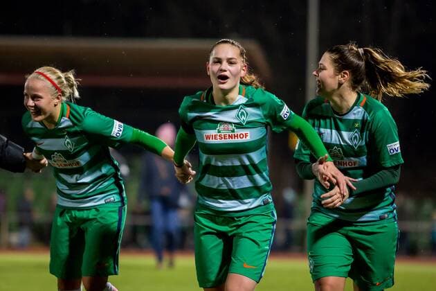v.li.:, Fussball, DFB-Pokal Frauen, SV Werder Bremen - TSG 1899 Hoffenheim, xdgx