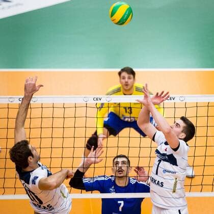 Zuspiel Tyler James Sanders (1 Arkas); CEV Volleyball Champions League 4th Round: VfB Friedrichshafen vs Arkas Izmir, ZF Arena, Friedrichshafen Germany, 20161222; Friedrichshafen Copyright: xWuechner Eibner-Pressefotox EP_NWR