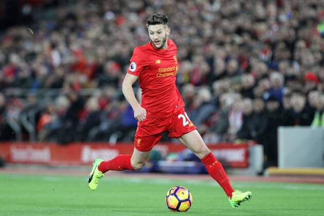 31.12.2016. Anfield, Liverpool, England. English Premier League football. Liverpool versus Manchester City. Adam Lallana of Liverpool sets up the cross leading to Liverpool s opening goal. xDavidxBlunsdenx  ActionPlus11824151