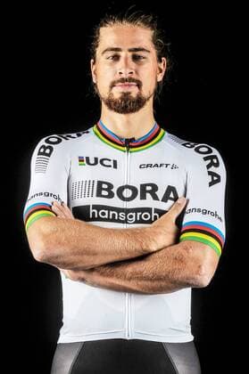 Bilder des Tages - SPORT Peter SAGAN ( SVK BORA-hansgrohe ) im Trikot des amtierenden Strassen Weltmeister von 2016 in Doha - Hochformat - hoch - hochkant - vertikal - Oberkoerper - Oberkoerper - Body - Portrait - Portraet - Porträt - Event Veranstaltung: Team BORA-hansgrohe 2017 - Team Fahrervorstellung - Location Ort: Gandia - Spanien Spain - Europa Europa - Date Datum: 01.01.2017 Stiehl Photography