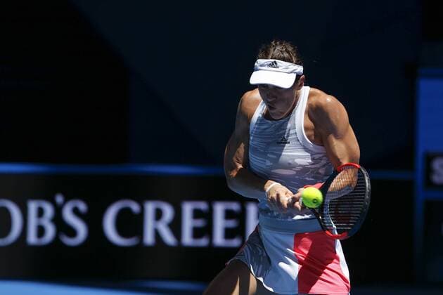 02.01.2017. Perth Arena, Perth, Australia. Mastercard Hopman Cup International Tennis tournament. Andrea Petkovic (GER) plays a back hand shot in her match against Kristina Mladenovic (FRA). Petkovic won 6-2, 6-1. xDavidxWoodleyx  ActionPlus11824743