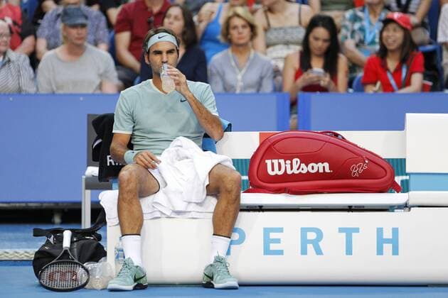 02.01.2017. Perth Arena, Perth, Australia. Mastercard Hopman Cup International Tennis tournament. Roger Federer (SUI) takes a break during his game against Dan Evans (GBR). Federer won 6-3, 6-4. xDavidxWoodleyx  ActionPlus11824782
