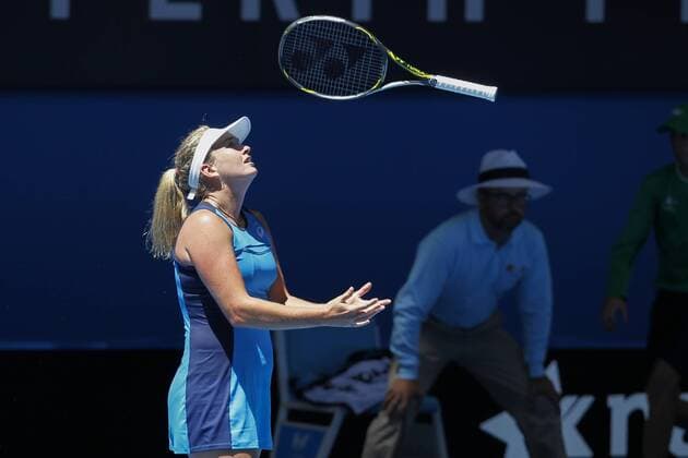03.01.2017. Perth Arena, Perth, Australia. Mastercard Hopman Cup International Tennis tournament. Coco Vandeweghe (USA) throws her raquet in the air after losing a point during her game against Lara Arruabarrena (ESP). Vandeweghe won 6-2, 6-4. xDavidxWoodleyx  ActionPlus11825213
