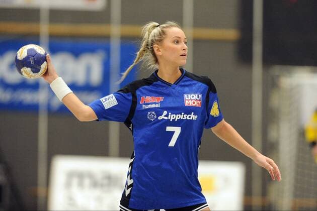 Silje Brons Petersen (HSG Blomberg-Lippe) -- Handball --- 1. Bundesliga Frauen --- HSG Bad Wildungen Vipers vs HSG Blomberg-Lippe --- 07.01.2017, Bad Wildungen Copyright: xSippel Eibner-Pressefotox EP_RSL