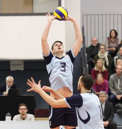 Volleyball Hessen - U21 U 21 WM-Qualifikation Männer 08.01.2017 Germany (ws) - Romania (blau) v.l. Filip Andrei Constantin (Romania 3), Tudor Magdas (Romania 1) Germany - Romania