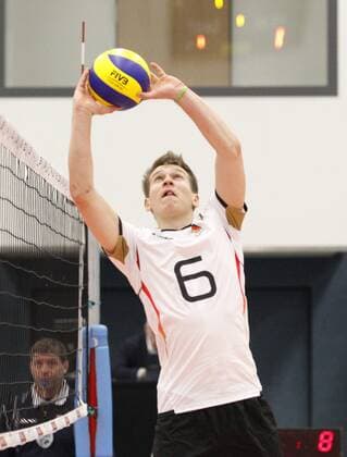 Volleyball Hessen - U21 U 21 WM-Qualifikation Männer 08.01.2017 Germany (ws) - Romania (blau) v.l. Johannes Tille (Germany 6) Germany - Romania