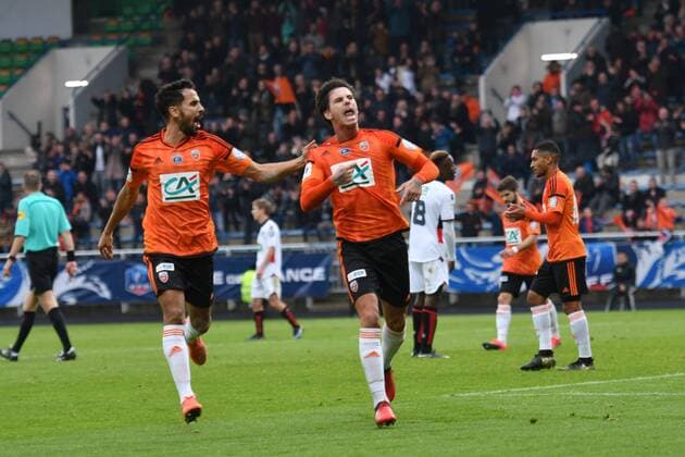 Fußball, Coupe de France, FC Lorient - OGC Nizza Joie de Aliadiere Jeremie (FC Lorient) et Mesloub Walid (FC Lorient) FOOTBALL : CDF - FC Lorient - OGC Nice - 08 01 2017 BrunoPerrel Panoramic 
