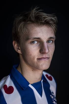 Fußball, Martin Odegaard wird als Neuzugang des SC Heerenveen präsentiert The Netherlands, Heerenveen, 10-01-2017; Football player Martin Odegaard Martin Ødegaard, Odegaard is presented by his new club SC Heerenveen in The netherlands. The 18-year player from Norway is on loan from spanish club Real Madrid. Photo: Kees van de Veen Hollandse Hoogte Heerenveen xVIxHollandsexHoogtexIVx 61820110