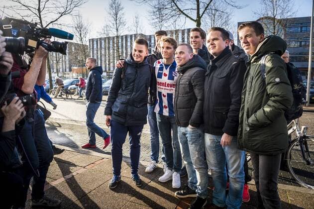 Fußball, Martin Odegaard wird als Neuzugang des SC Heerenveen präsentiert The Netherlands, Heerenveen, 10-01-2017; Football player Martin Odegaard Martin Ødegaard, Odegaard is presented by his new club SC Heerenveen in The netherlands. The 18-year player from Norway is on loan from spanish club Real Madrid. Photo: Kees van de Veen Hollandse Hoogte Heerenveen xVIxHollandsexHoogtexIVx 61820097