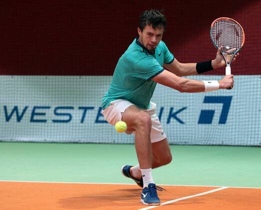 13.01.2017, Deutschland, Schwieberdingen, Südwestbank Tennis Grand Prix 2017: Evgeny KARLOVSKIY (RUS)