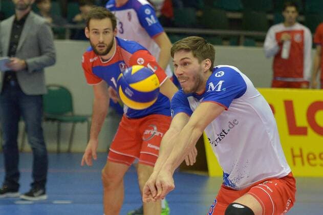 15.01.2017, xtkx, Volleyball 1.Bundesliga Herren, United Volleys - Solingen Volleys, emspor, v.l. Florian Ringseis (United Volleys) , Jan Klobucar (United Volleys) , Rüsselsheim