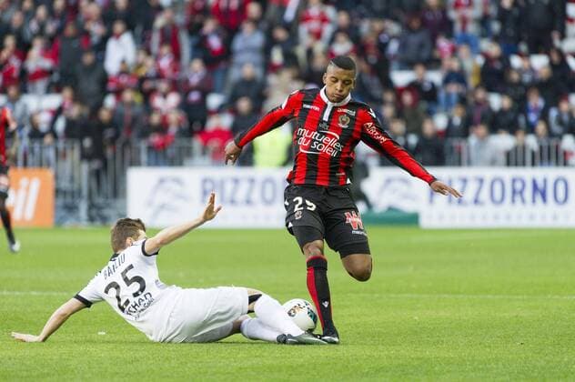 Dalbert Henrique (OGC Nice) - Ivan Balliu Campeny (FC Metz) FOOTBALL : OGC Nice vs FC Metz - Ligue 1 - 15 01 2017 NorbertScanella Panoramic 