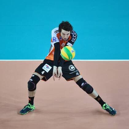 Bilder des Tages - SPORT Luke Perry of Berlin Recycling Volleyes in action during the Men s Volleyball Champions League 3rd round B group match: Dukla Liberec vs Berlin in Liberec, Czech Republic, January 18, 2017. (CTKxPhoto RadekxPetrasek) CTKPhotoP201701181032801  PER 11