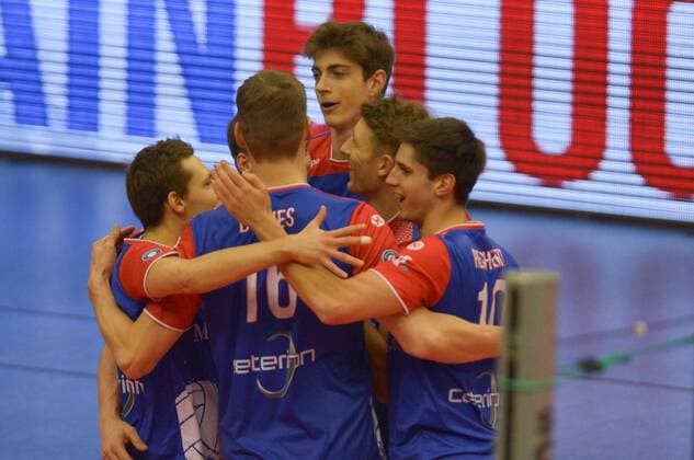 18.01.2017, xtkx, Volleyball CEV Cup, United Volleys - OK Mladost Brcko, emspor, v.l. Florian Ringseis (United Volleys) , Christian Duennes (United Volleys) , Moritz reichert (United Volleys) , Rüsselsheim