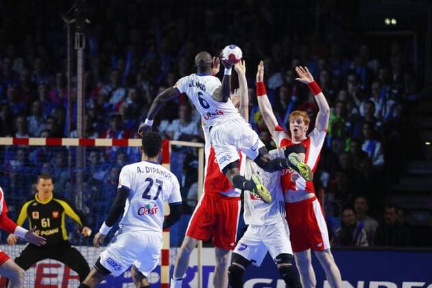 Bilder des Tages - SPORT Handball WM, Frankreich - Polen Guy Olivier Nyokas (France) HANDBALL : Frankreich - Polen - Handball WM Nationalteam Länderspiel - 19 01 2017 GwendolineLeGoffx 