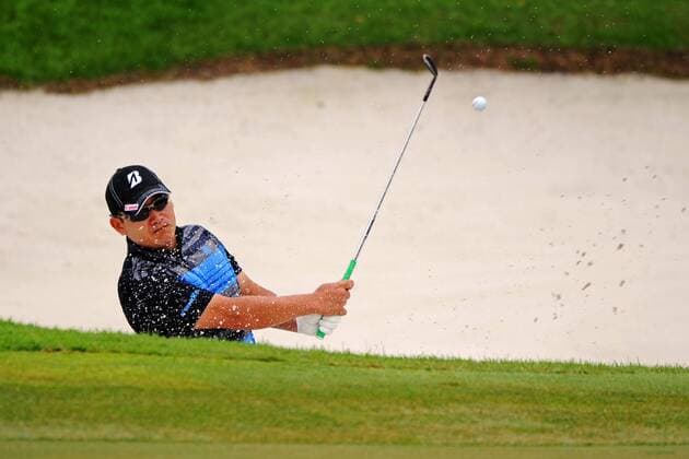 (170120) -- SINGAPORE, Jan. 20, 2017 -- Angelo Que of the Philippines hits from the bunker during the SMBC Singapore Open held at Singapore s Sentosa Golf Club, Jan. 20, 2017. ) (SP)SINGAPORE-GOLF-SMBC SINGAPORE OPEN ThenxChihxWey 