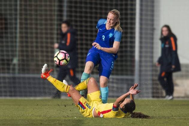 January 20, 2017 - San Pedro Del Pinatar, Murcia, Spain - Stefanie Van der Gragt (Holland) during the preseason friendly match between national women s The Netherlands vs. Romania in Pinatar Arena, San Pedro del Pinatar, Murcia, SPAIN. 20th of January 2017..(Picture by Nurphoto) The Netherlands v Romania - Friendly Match (W)  - ZUMAn230 20170120_zaa_n230_335