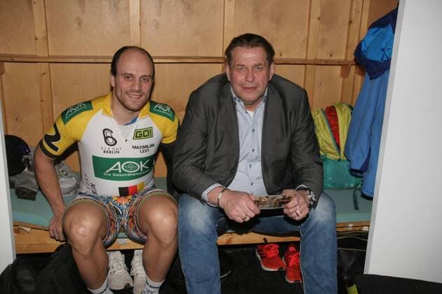 Maximilian Levy, Michael Huebner (57) siebenfacher Weltmeister Bahnradsport, Nacht 01, 106. Berliner Sixdays, 19.01. - 24.01.2017, Velodrom 10407 Berlin, Prenzlauer Berg, Paul-Heyse-Strasse 29 IV Sixdays Berlin 2017 Nacht 01