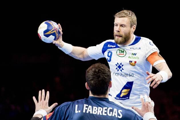 170121 Islands Valur Gudjon Sigurdsson - Handball WM, Nationalteam FRA vs ISL, in Lille.  Copyright: PETTERxARVIDSON BB170121PA031
