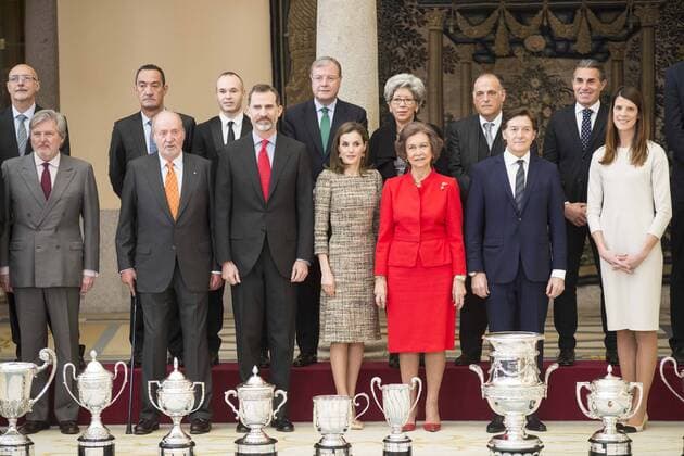 Sports minister Ínigo Méndez de Vigo, King Juan Carlos, King Felipe VI of Spain, Queen Letizia and Queen Sofia with all the winners attends to the National Sports Awards 2015 at El Pardo Palace in Madrid, Spain. January 23, 2017.  (76484594)