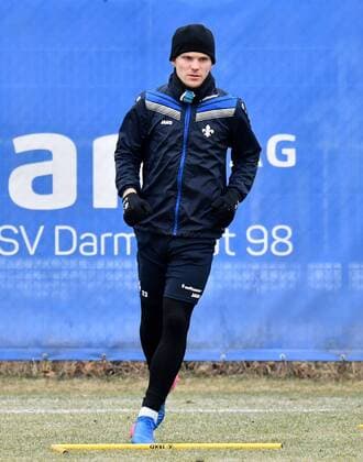 24.01.2017, xfux, Fussball 1.Bundesliga, SV Darmstadt 98 Training, emspor emonline deloka, v.l. Florian Jungwirth (SV Darmstadt 98) Darmstadt