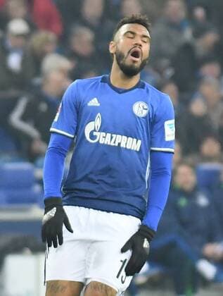27.01.2017, xblx, Fussball 1.Bundesliga, Schalke 04 - Eintracht Frankfurt, emspor , v.l. Eric Maxim Choupo-Moting (FC Schalke 04), enttaeuscht, enttaeuscht schauend, dissapointed Gelsenkirchen