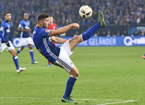 27.01.2017, xblx, Fussball 1.Bundesliga, Schalke 04 - Eintracht Frankfurt, emspor , v.l. Sead Kolasinac (FC Schalke 04) Gelsenkirchen