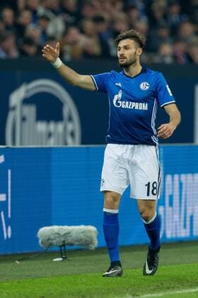Gelsenkirchen, Germany 27.01.2017, 1. Bundesliga 18. Spieltag, FC Schalke 04 - Eintracht Frankfurt, Daniel Caligiuri (S04) ( DeFodi001