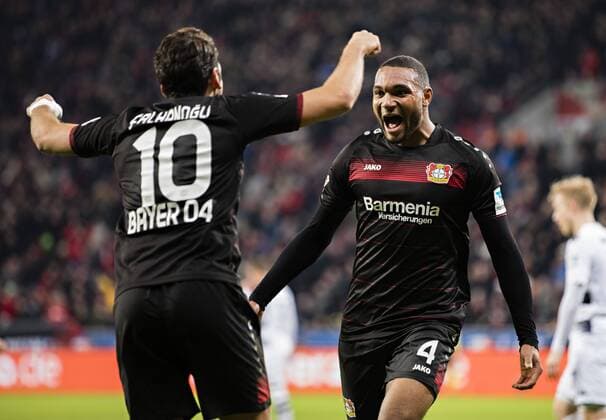 Leverkusen, 28.01.2017 Torjubel: Hakan Calhanoglu (Leverkusen), Jonathan Tah (Leverkusen) Bayer Leverkusen - Borussia Mönchengladbach