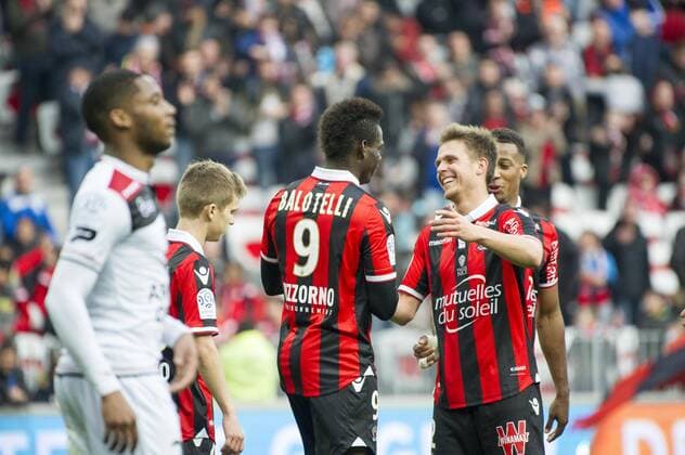 Mario Balotelli (OGC NIce) - Arnaud Souquet (OGC Nice) - Joie FOOTBALL : OGC Nice vs EA Guingamp - Ligue 1 - Nice - 29 01 2017 NorbertScanella Panoramic 