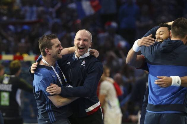 Handball, WM, Frankreich ist Weltmeister Guillaume Gille ( coach France ) et Thierry Omeyer (France) HANDBALL : France vs Norway - WM final - 29 01 2017 GwendolineLeGoff Panoramic 